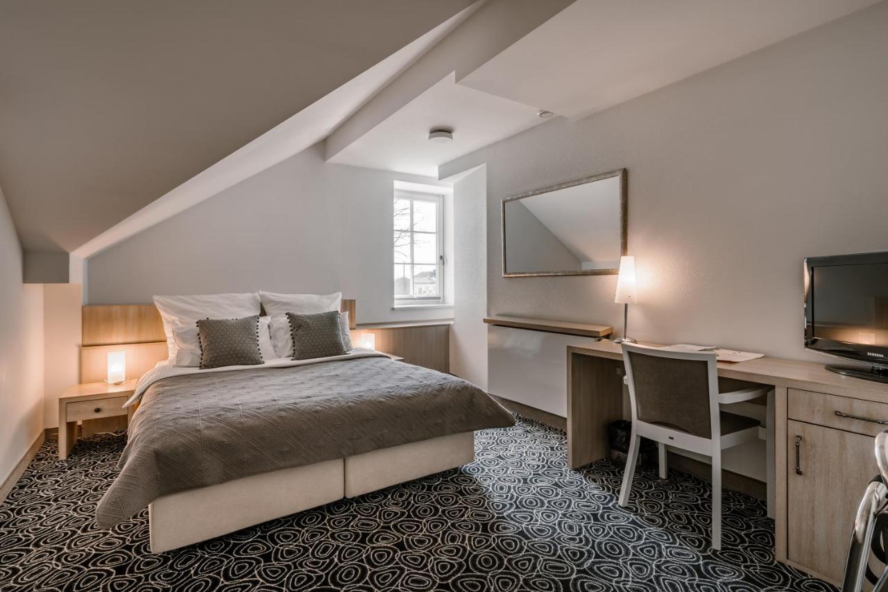 Hotel&Spa Dwor Droblin Lesna Podlaska Екстер'єр фото