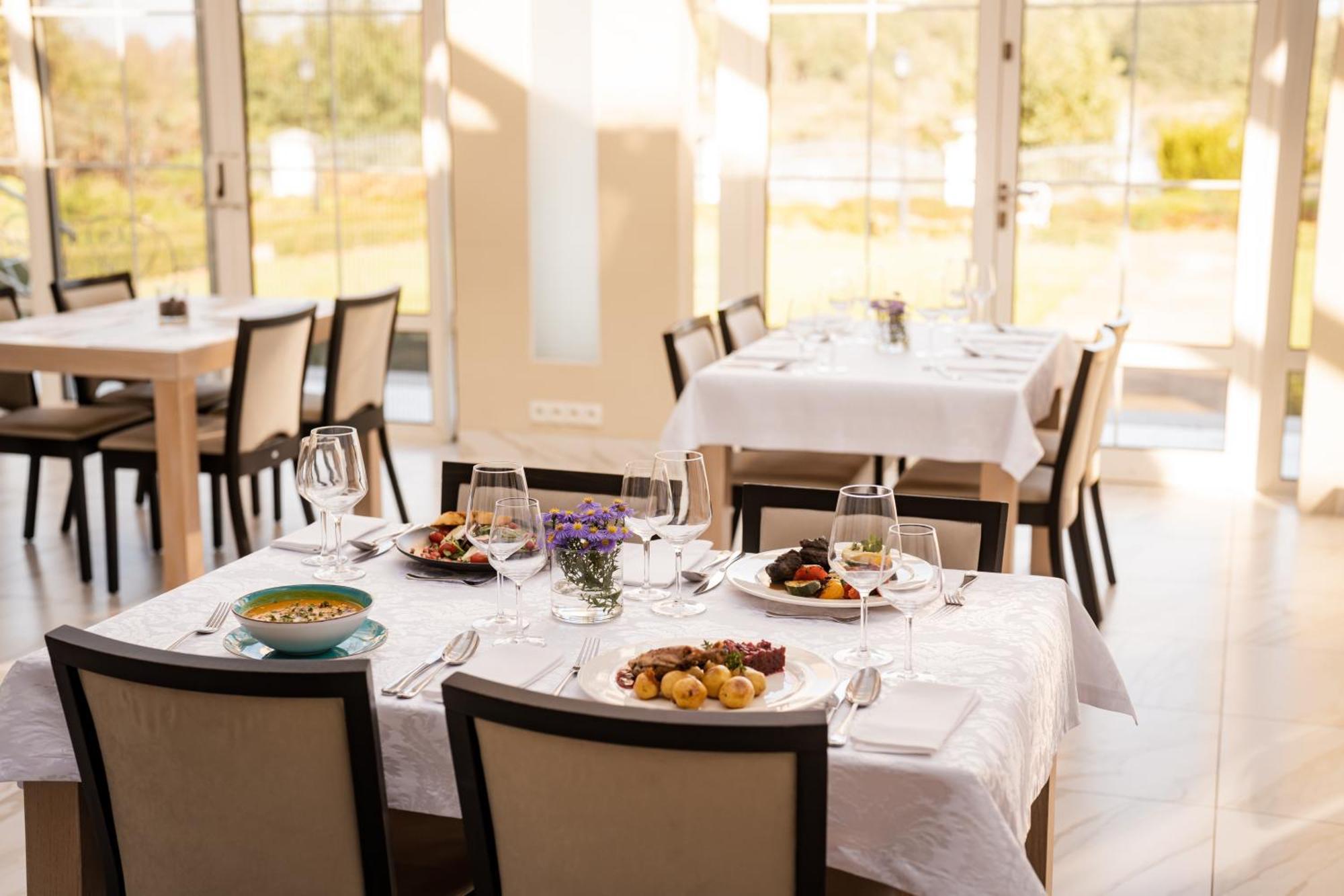 Hotel&Spa Dwor Droblin Lesna Podlaska Екстер'єр фото